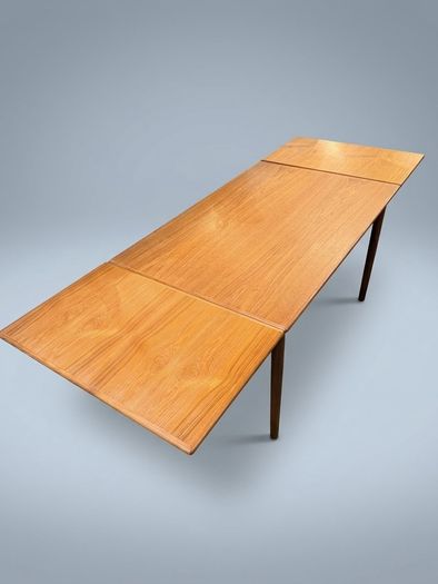 Elegant Mid-Century Danish Teak Extending Dining Table