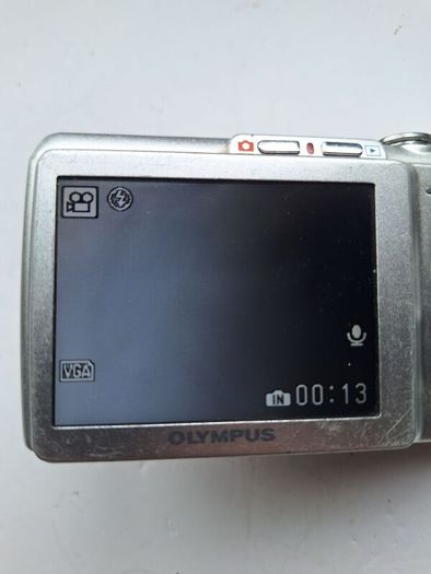 Olympus X 845 digital camera