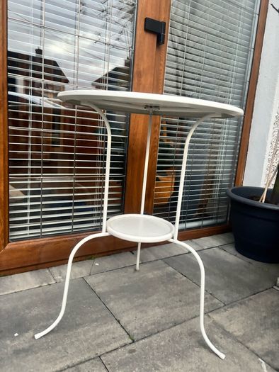 white garden table