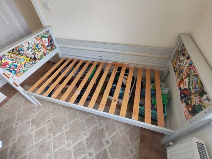 Kids bed free for collection