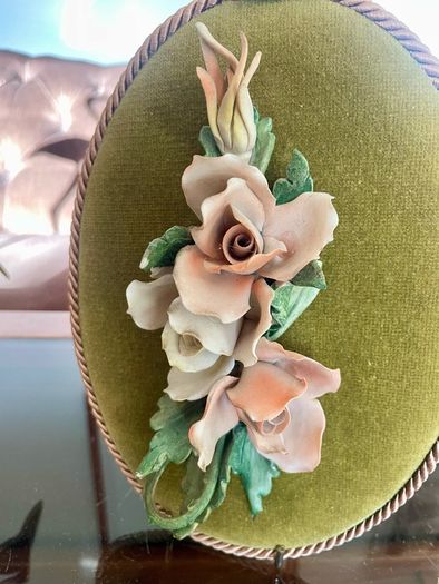 Vintage Pair Genuine Capo di monte 3D Porcelain Floral Wall Plaques with Label