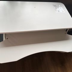 160cm desk and standing desk convertor bundle
