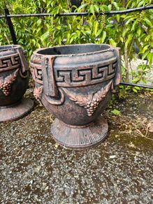 garden pots