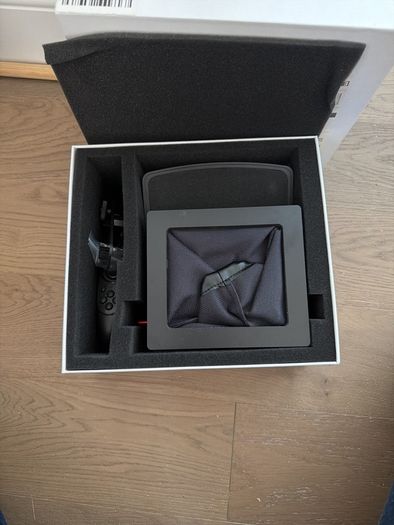 Foldable Teleprompter for Smartphone