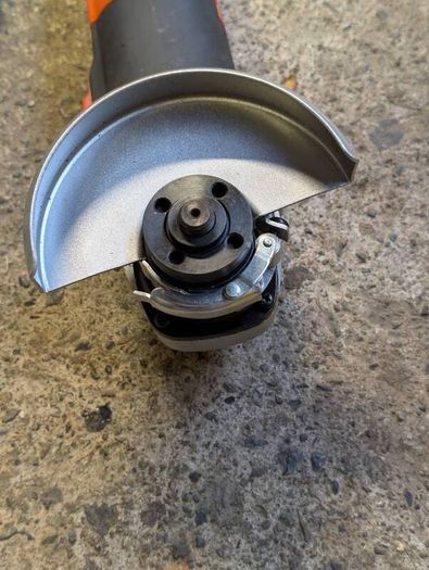Black & Decker angle grinder
