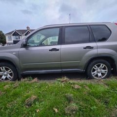 Nissan X-trail Jeep 2011 comm