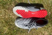 astro football boots size 11