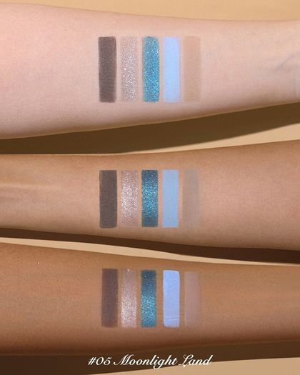 Flower Knows Moonlight Mermaid Collection Jewelry Eyeshadow Palette in 05 Moonlight Land