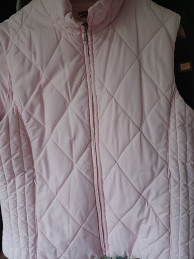 gilet...twist brand