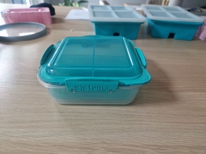 Lunch box