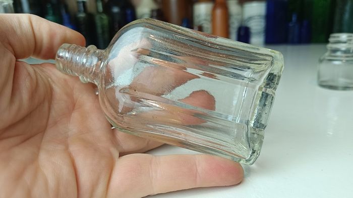 492 - Set of 7 Vintage Clear Glass Screw Cork Top Collectible Decorative Bottles