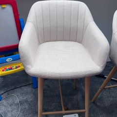 Bar/island chairs