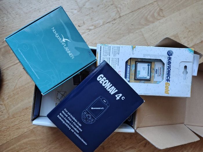 3 Sat navs & compass