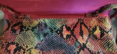Small clutch/shoulder bag