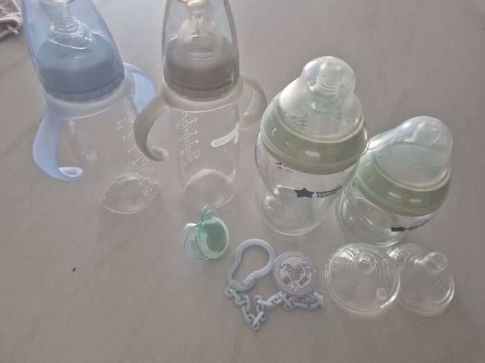 glass baby bottle