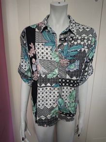 Ladies T-shirt sz 12