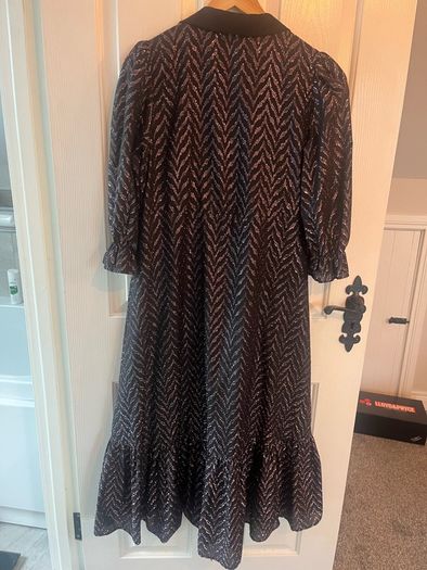 NEW Savida Dress - Size Medium