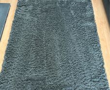Grey super soft rug