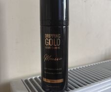 Dripping gold tan