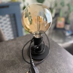 Vintage Table Lamp - Perfect Desk/Bedside Light