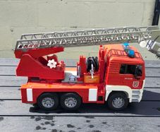 Bruder Fire engine