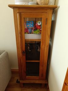 display cabinet
