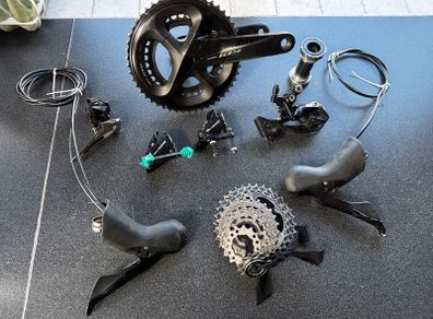 Shimano 105 11spd Hydraulic groupset