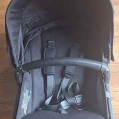 Vista V2 Rumble Seat