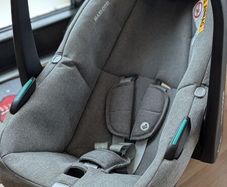 maxi Cosi mica car seat