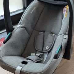 maxi Cosi mica car seat