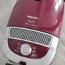 Miele vacuum cleaner Image 3