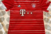 Bayern Munich 2022-23 Home Shirt