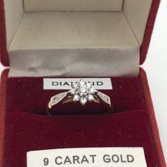 9ct Diamond