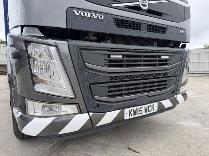 Volvo Fm 420 8x2 Beavertail Rearlift