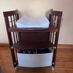 stokke changing table