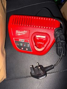 New  Milwaukee M12 charger - M12C12C 12V Battery Charger