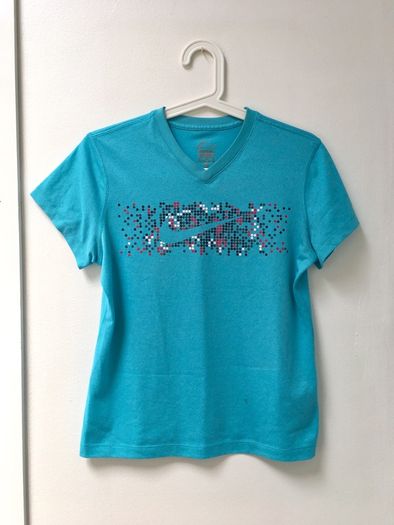 Nike gym top