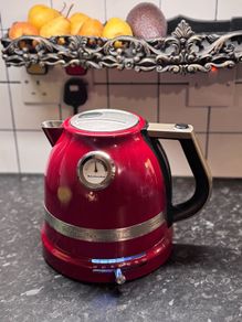 Kitchen Aid kettle