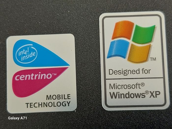 DELL LATITUDE D410, (Vintage), .5GB Ram, 40GB HDD, Original Windows XP, Excellent Battery and in super cosmetic condition,