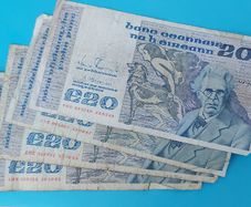 Irish 4 X 1980's  Twenty Pound "YEATS"  banknots in Fine  condition