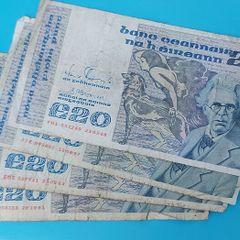 Irish 4 X 1980's  Twenty Pound "YEATS"  banknots in Fine  condition
