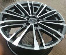 Genuine 19" Audi alloys (Limited edition)