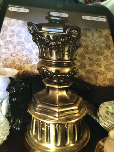 Very large Mid Century Decorative Cherub/Angels brass lamp