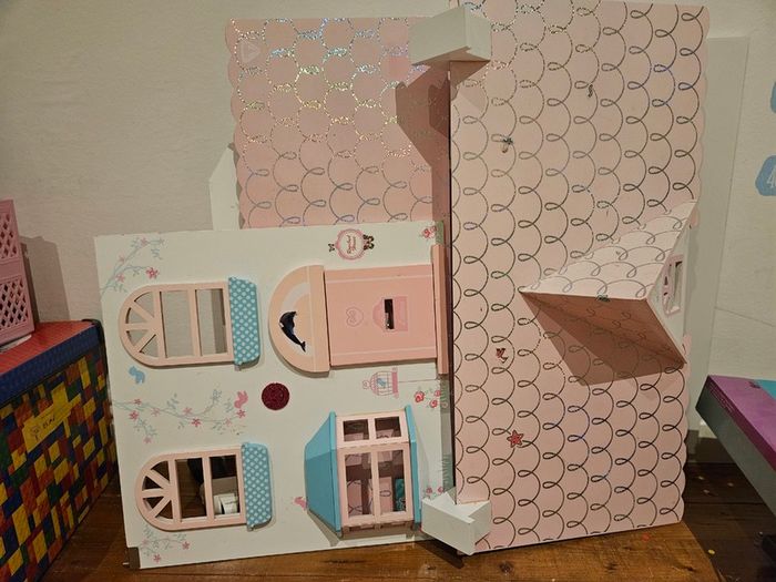 ELC Rosebud Cottage dolls house