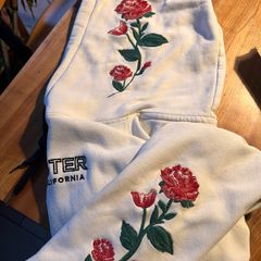White Hollister hoody with roses