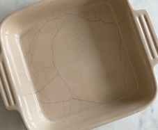Le Creuset Baking Dish (cracked)