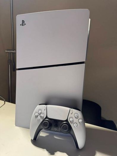 ps5 slim digital edition 825gb with controller