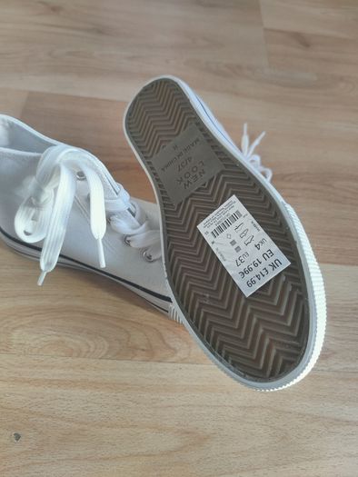 Canvas Boots, Converse Style