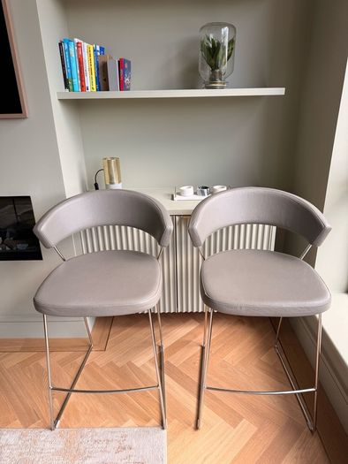 2 x Calligaris Bar Stools