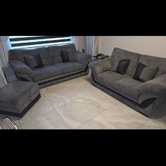 Zana 3&2 sofas Grey plus 2 console. Tables